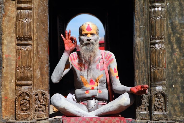 Photo Meditating person