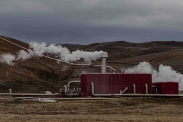 Photo Geothermal power plant