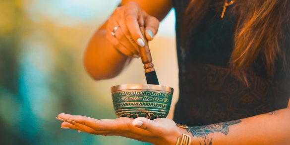 Muzyka 432 Hz: Kompletny przewodnik po jej wpływie na ciało i umysł (2026) 2 pexels photo 35734939 1